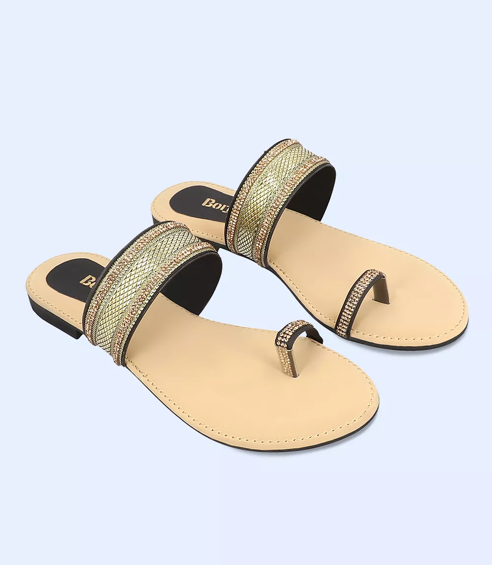 black casual slipper for women