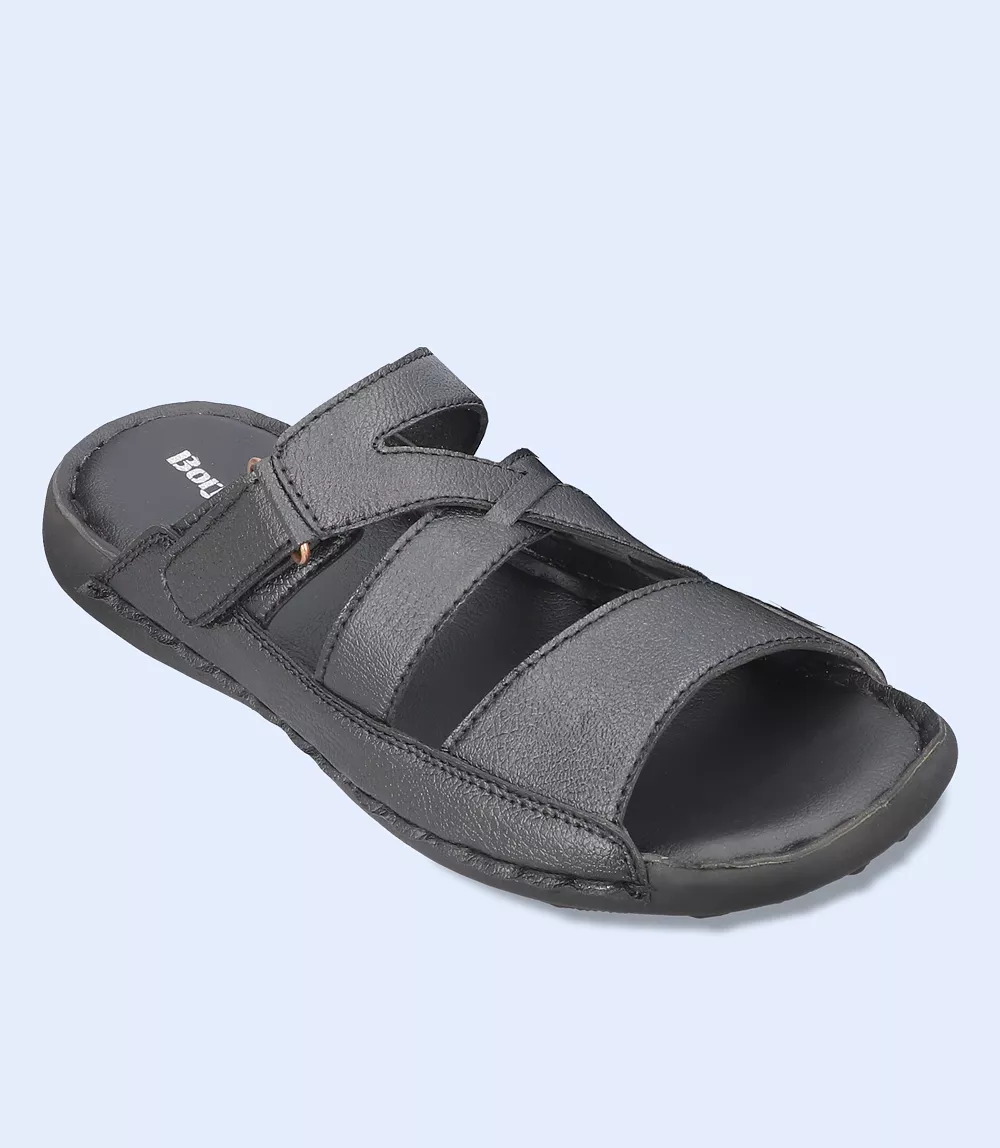 BM5495 Slip-On Casual Slipper for Men (Color: Black)