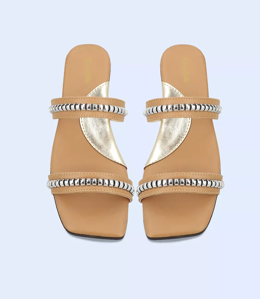 BW8049 Beige Women Casual Slipper