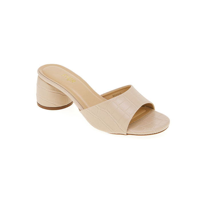 Casual Round Heel BDV 075 - Textured and Stylish