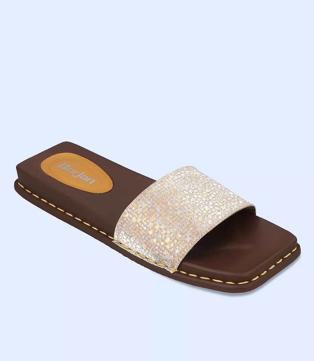 Casual slipper for women made with peach-colored material - BW8330