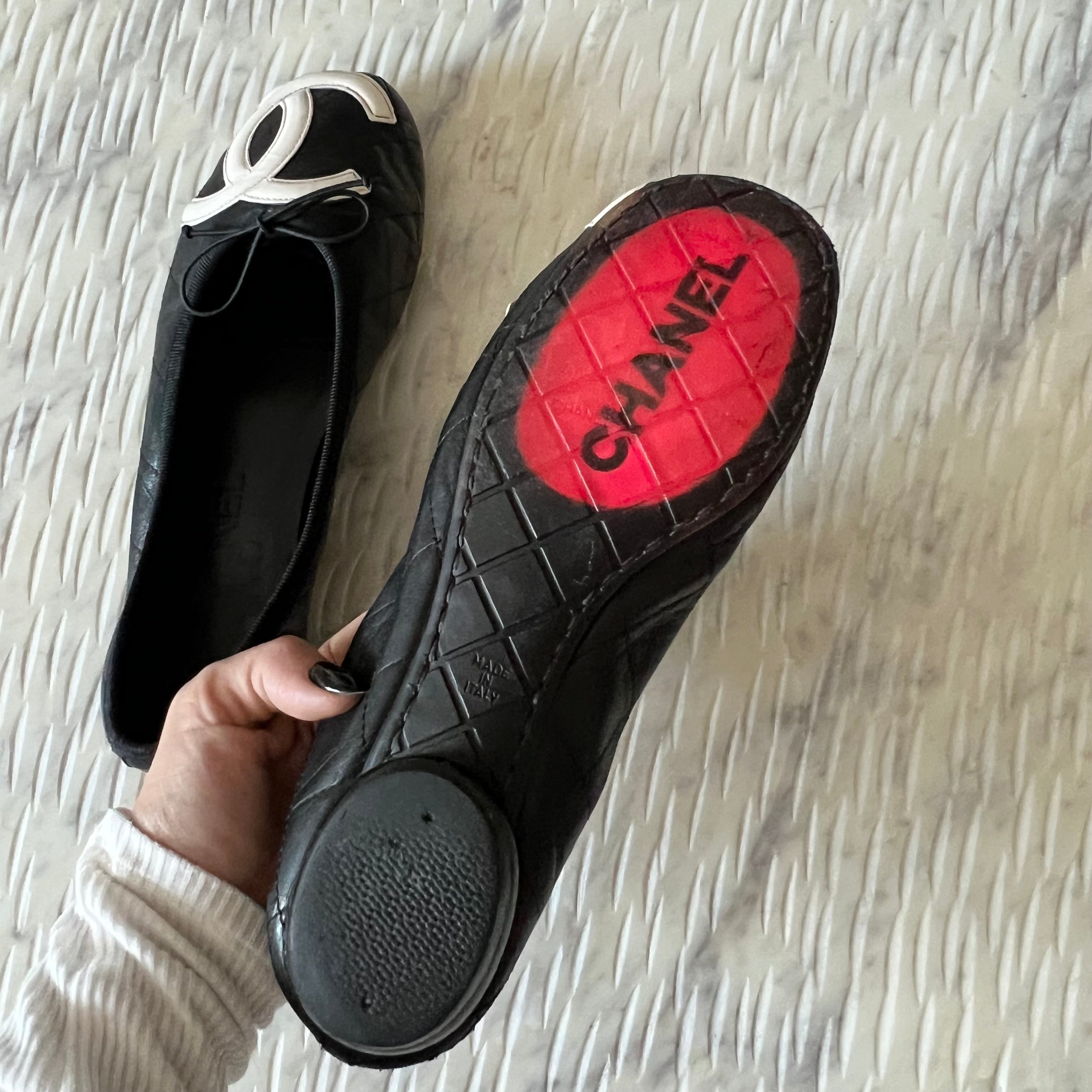 Chanel Black Cambon White Patent CC Quilted Calfskin Ballerina Flats result: Chanel Black Cambon White Patent CC Quilted Calfski