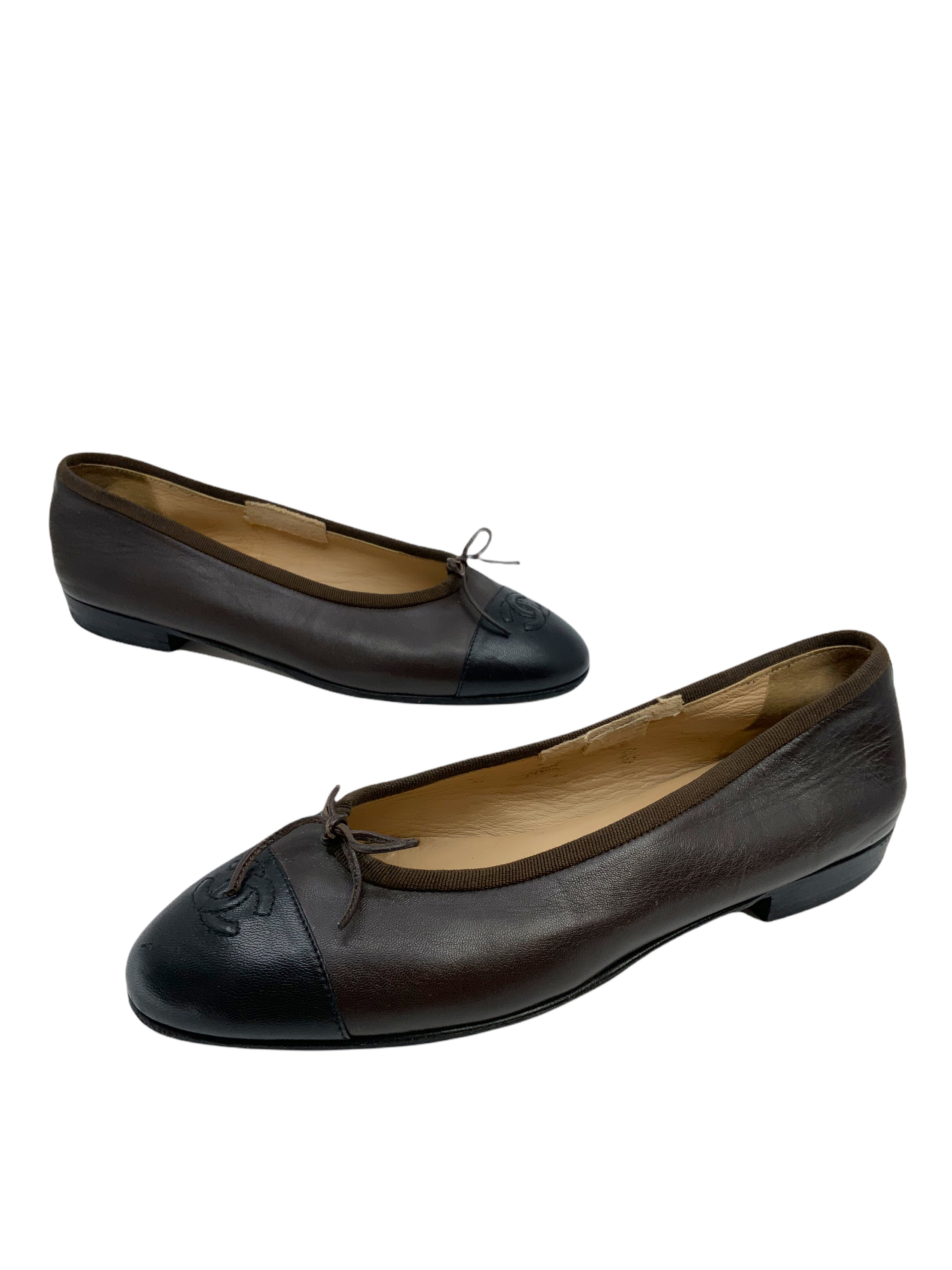 CHANEL Cap Toe Lambskin Leather Ballet Flats - Size 8