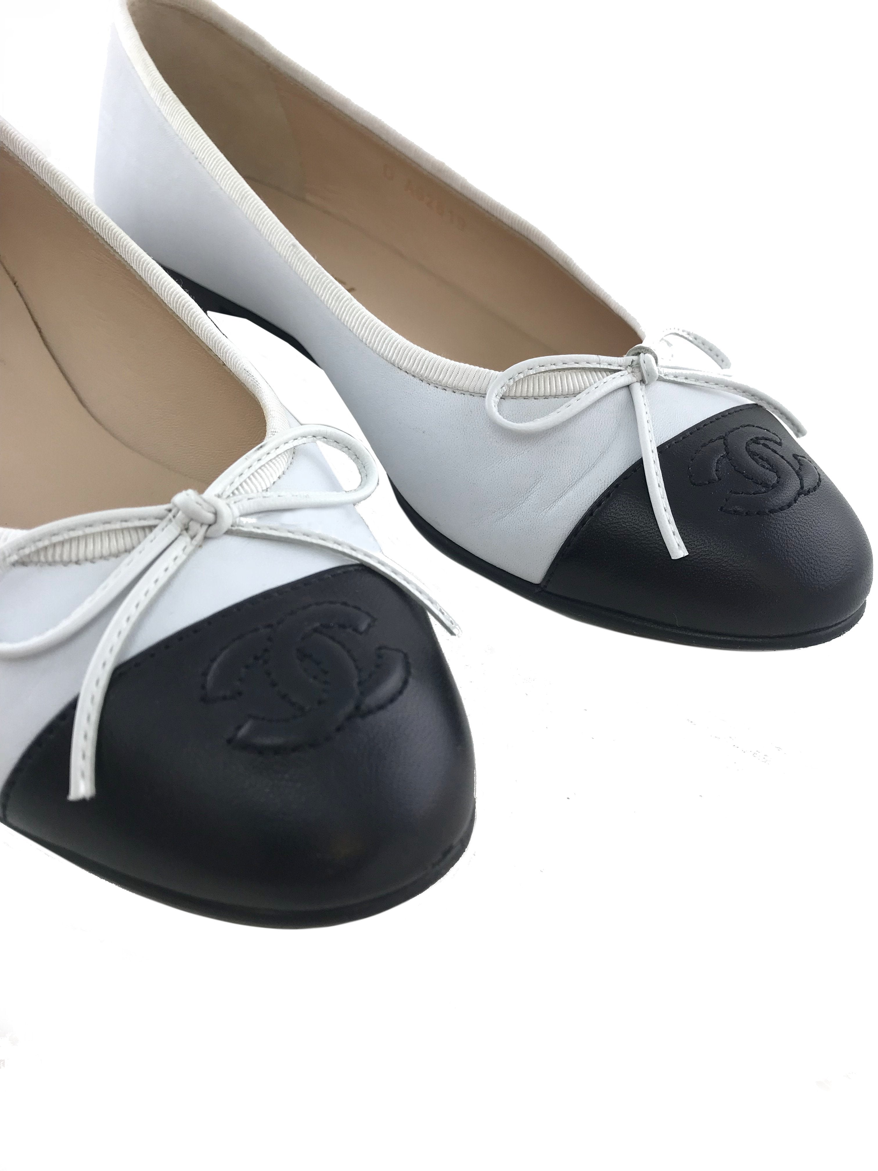 Chanel CC Cap Toe Leather Ballet Flats - Size 8