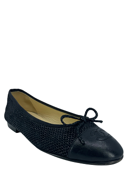 Chanel CC Cap Toe Textured Suede Ballet Flats, Size 7