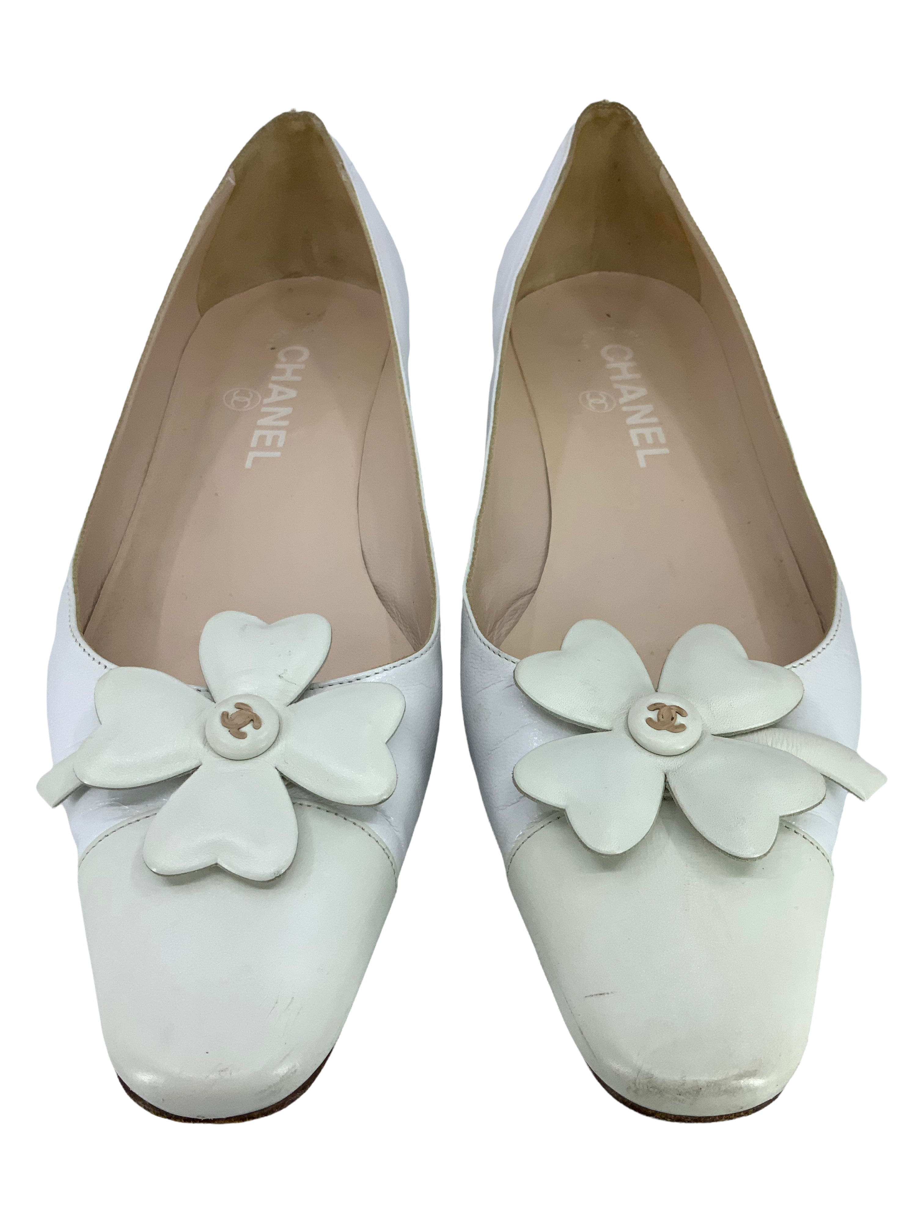 Chanel Leather Clover Leaf Flats - Size 6.