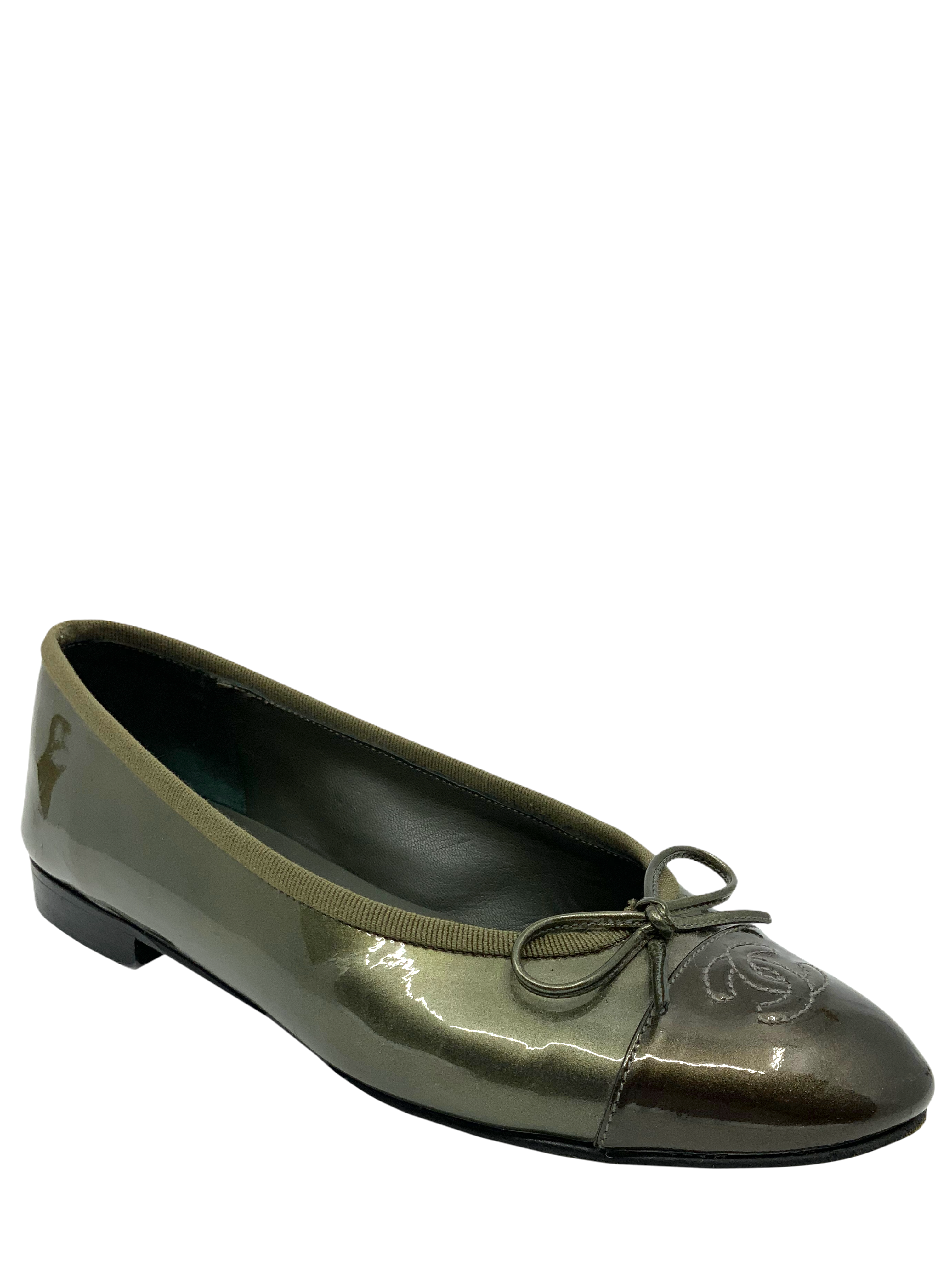 Chanel Patent Leather CC Cap Toe Ballet Flats 7