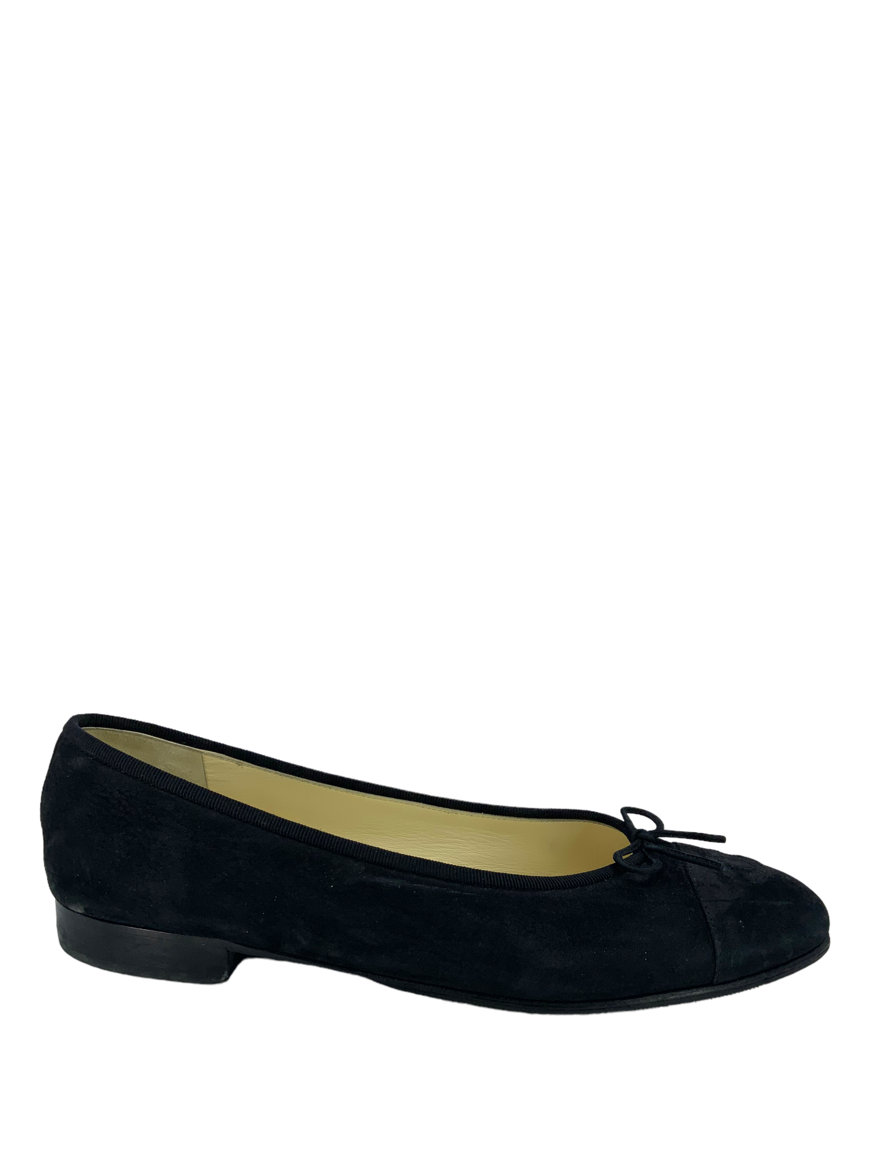 Chanel suede ballet flats, CC cap toe, size 11