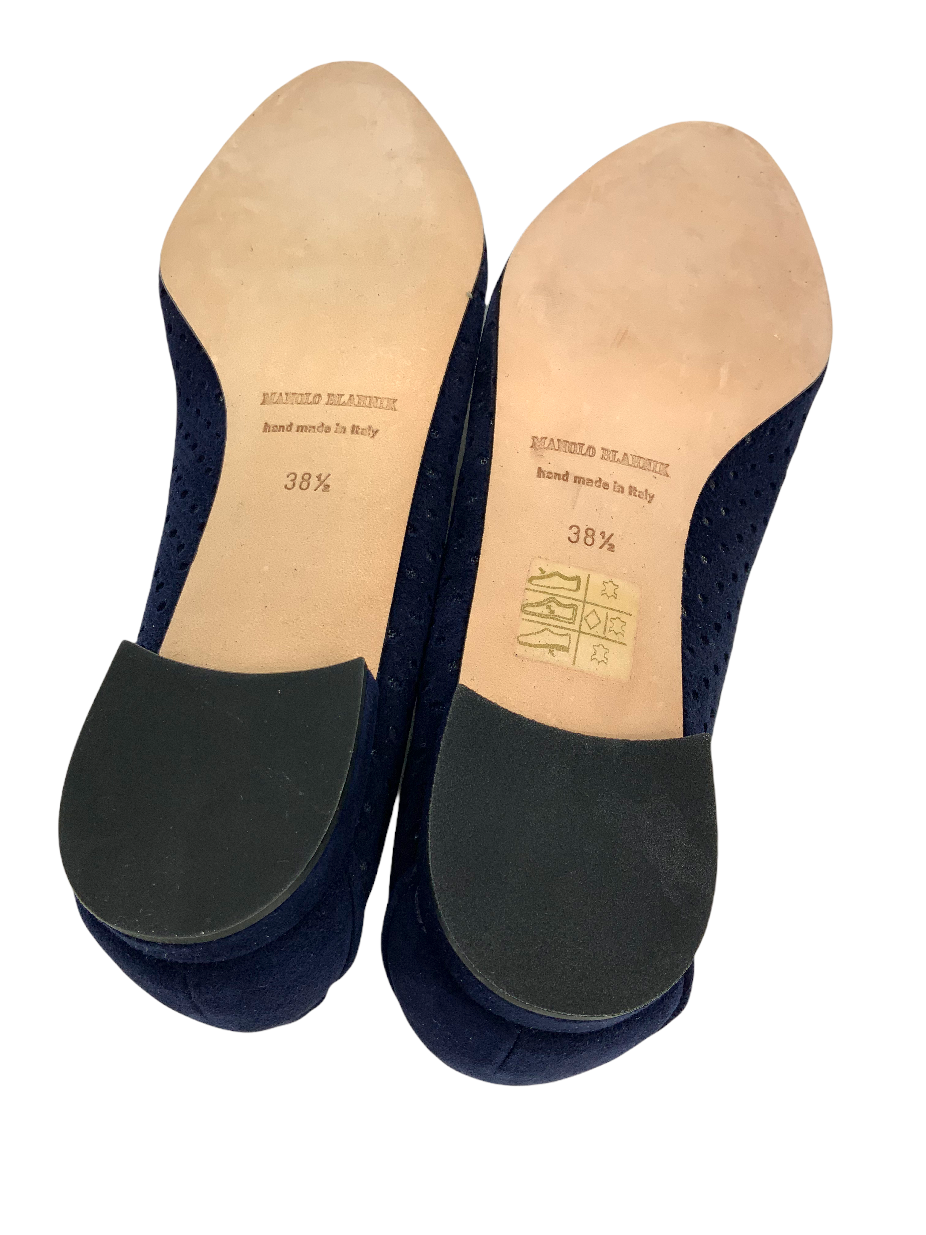 Manolo Blahnik Suede Skimmer Flat Size 8.5 - NEW