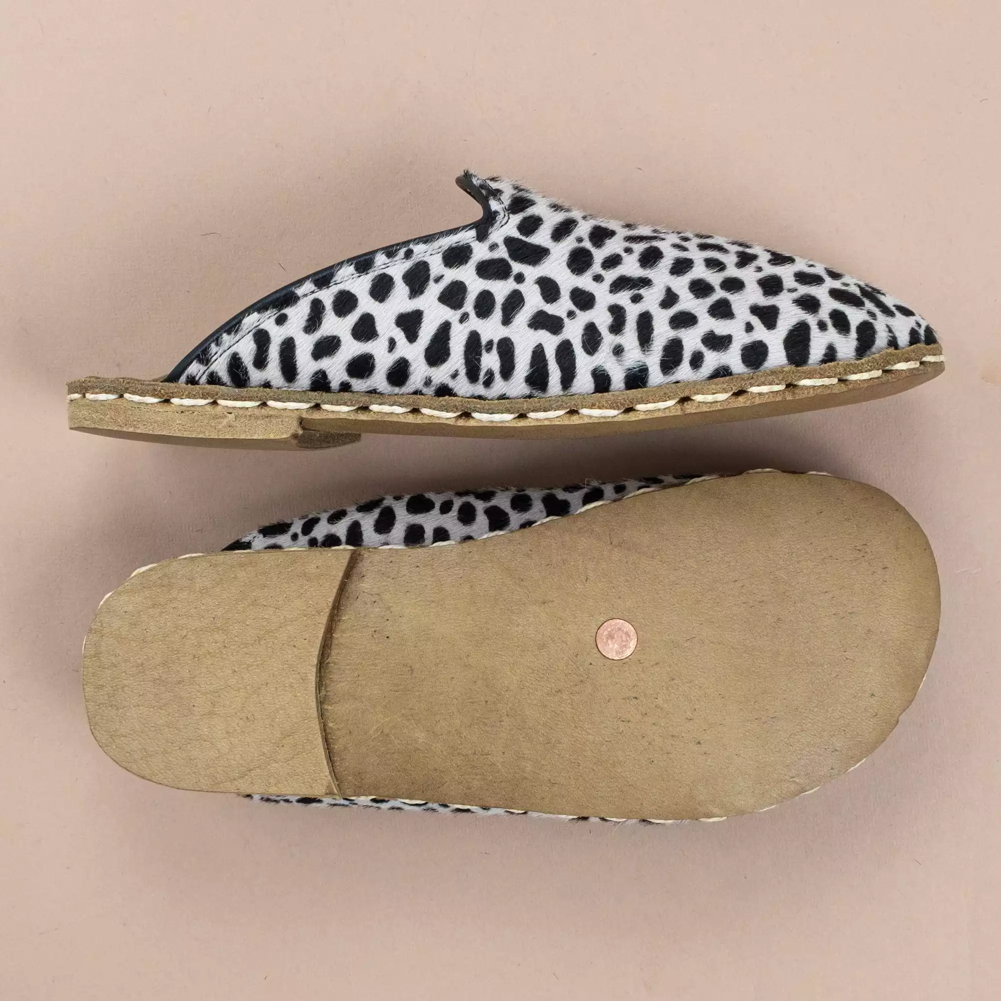 Men's Polka Dot Barefoot Slippers - Buy Now.