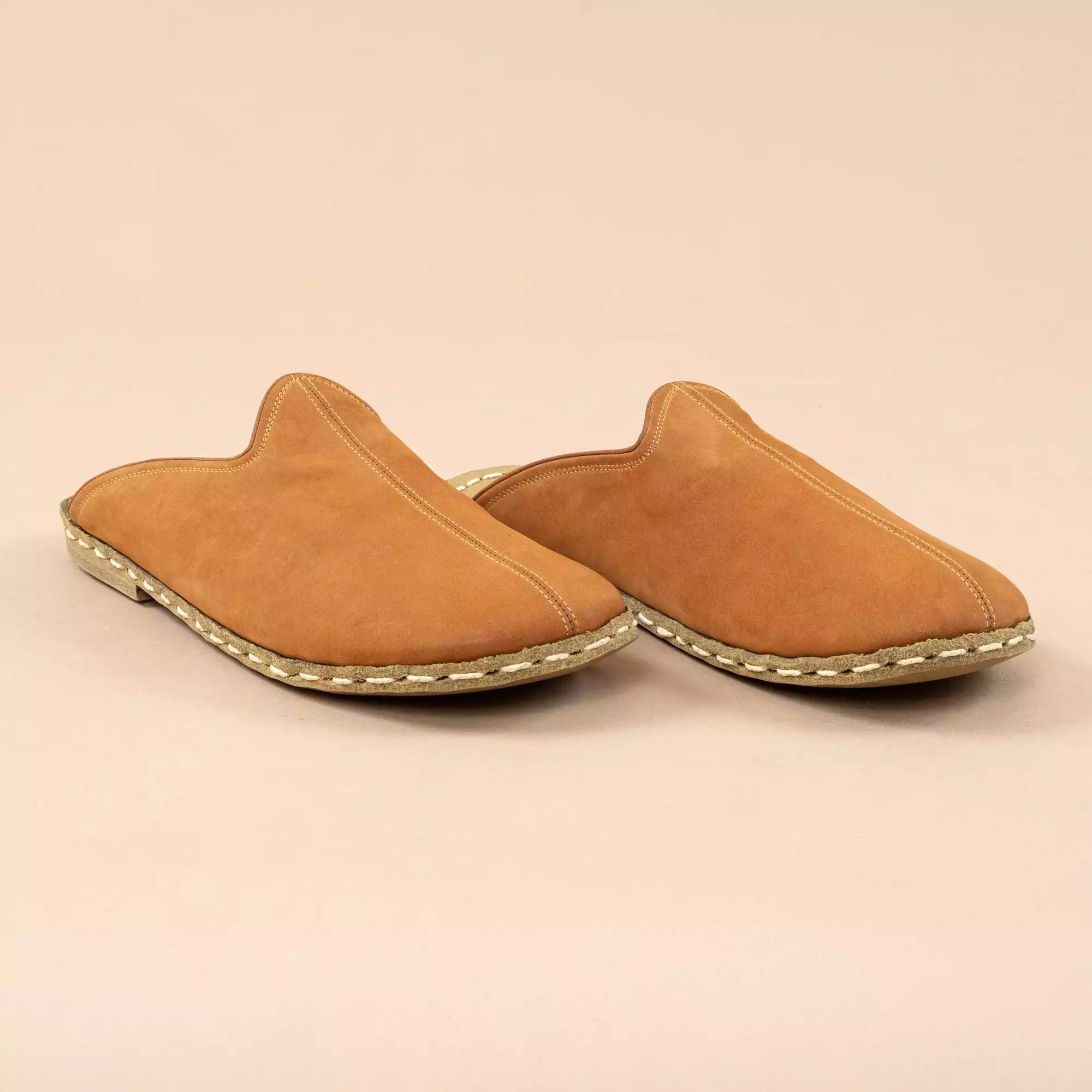 Men's Safari Barefoot Slippers - Google SEO friendly result: Barefoot Slippers for Men - Safari Design