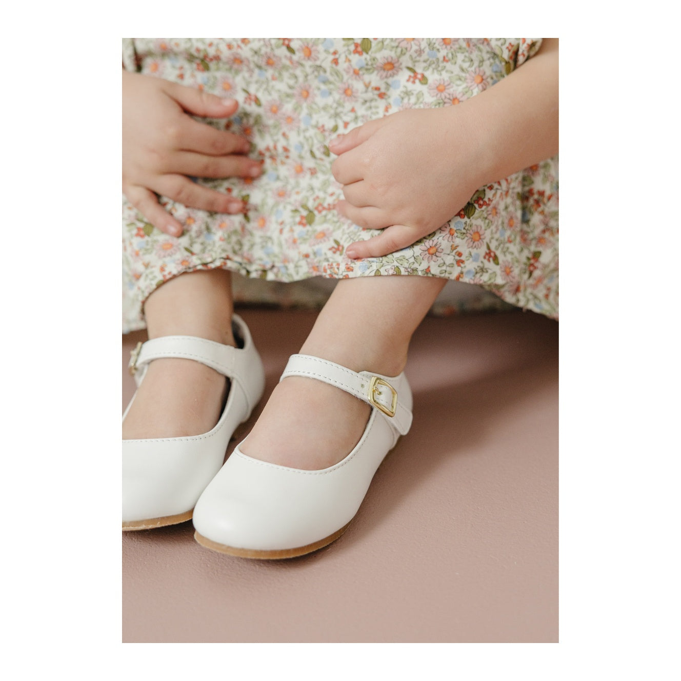 Rebecca Flat - Perfect for Special Occasions