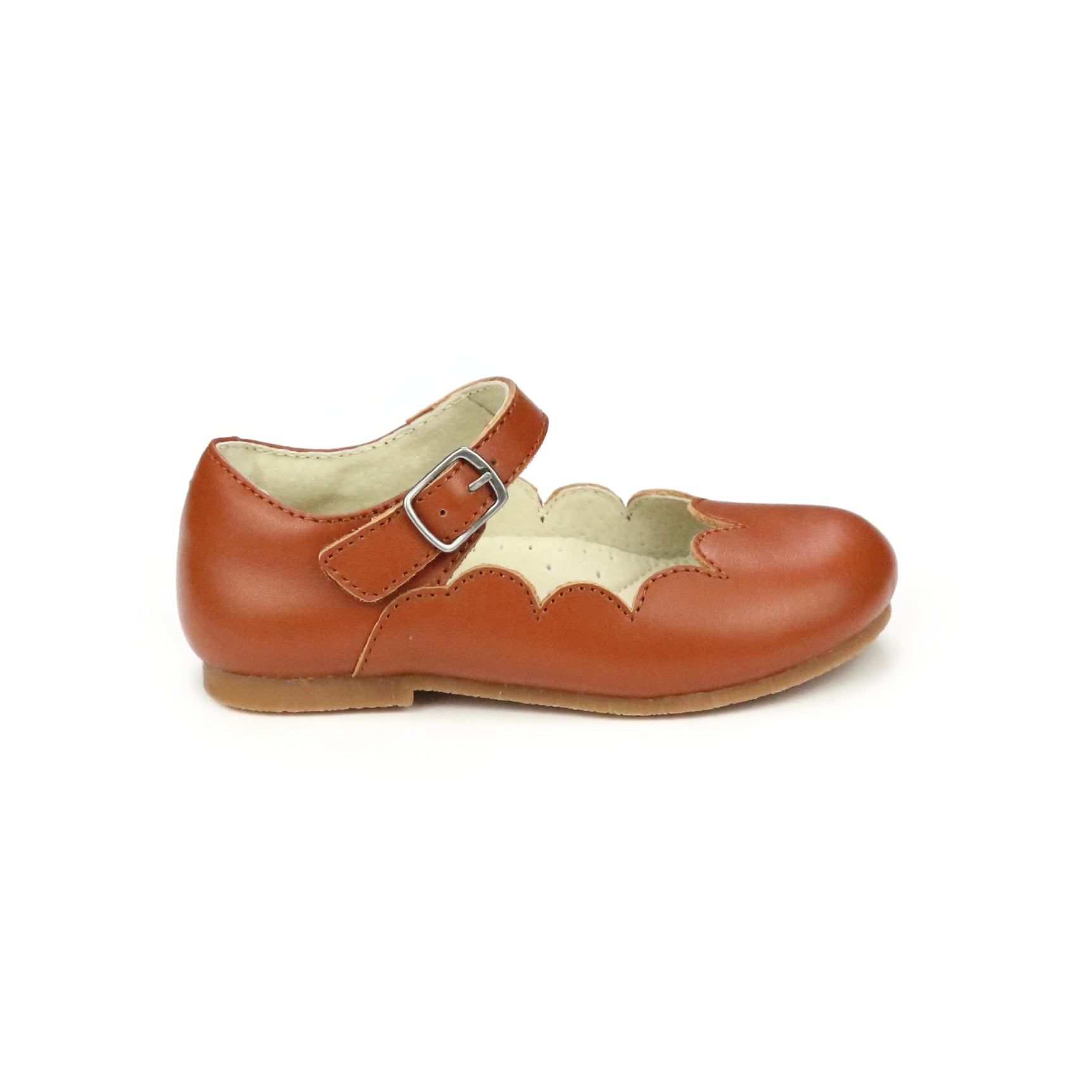 Scalloped Flat Shoes