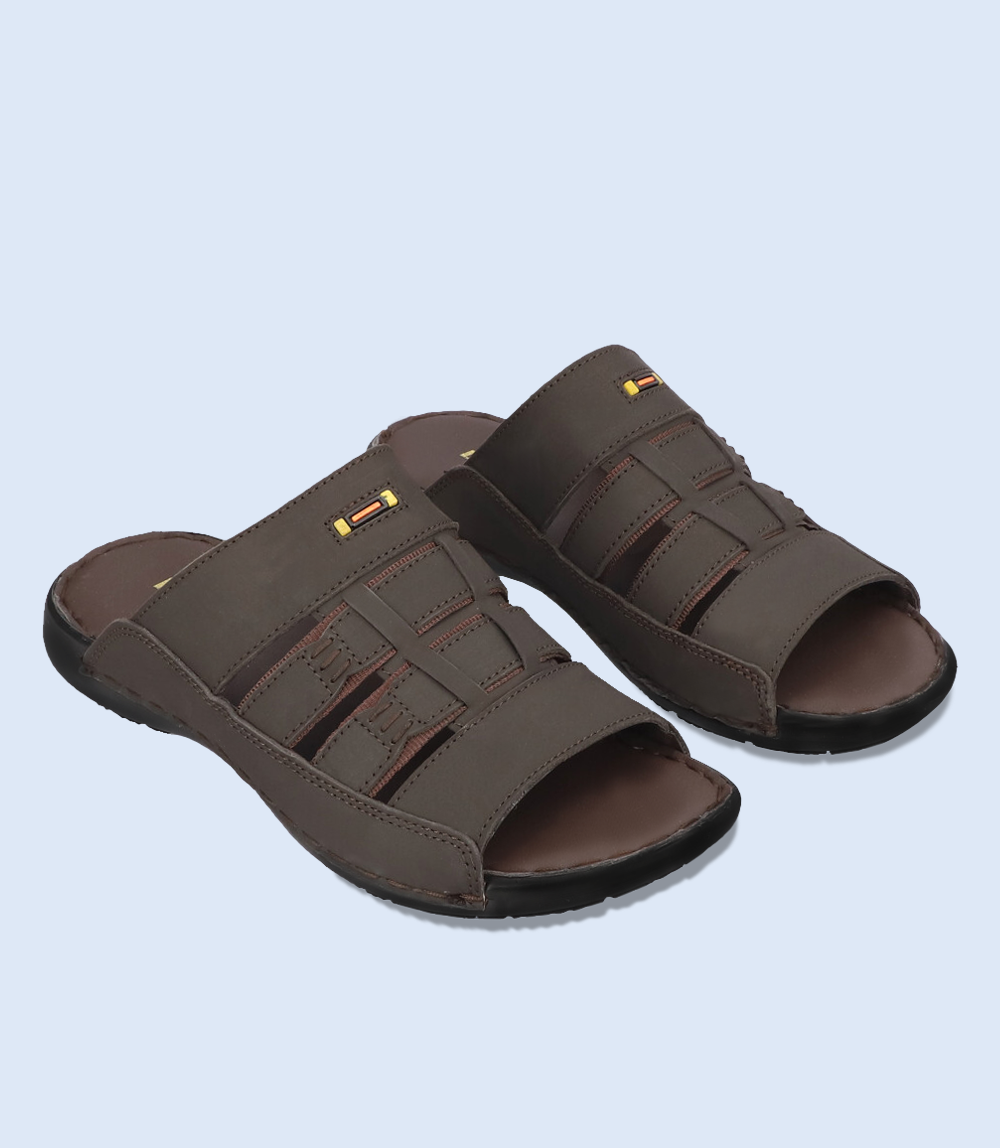 Slipper BM5570 for Men, Casual and Espresso color.