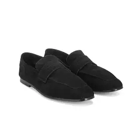 Sophisticated Essential Loafer