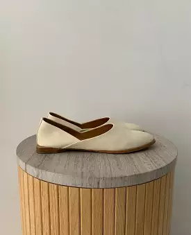 Warehouse Sale - Henri Flats Ivory Leather | Limited Stock - Shop Now