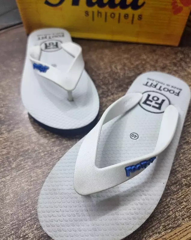 white women's casual slipper