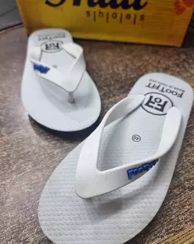 white women's casual slipper