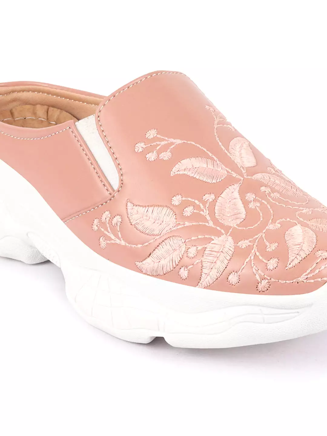 Women Peach Leaf Embroidery Back Open Mules Shoes